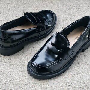 Shoe Dazzle Women Shoes Slip On Black Faux Patent Leather Vegan Loafer Size 7US